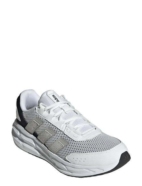 adidas Sportswear | Astrastar | 44