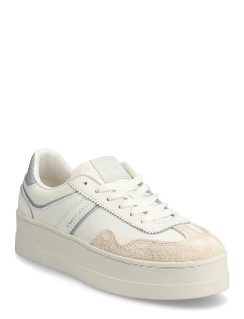 Tommy Hilfiger | The Greenwich Flatform | 41