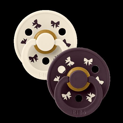 BIBS Colour Holiday Bow 2-pak Runde Latex-sutter Ivory Plum  Ivory Plum 6+M  Creme  6+ måneder 6+ Months Drenge, Piger