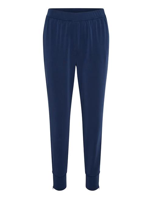My Essential Wardrobe | 22 The Sweat Pant | L