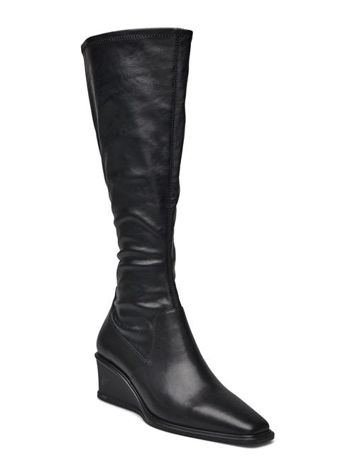 VAGABOND | Aino | 36