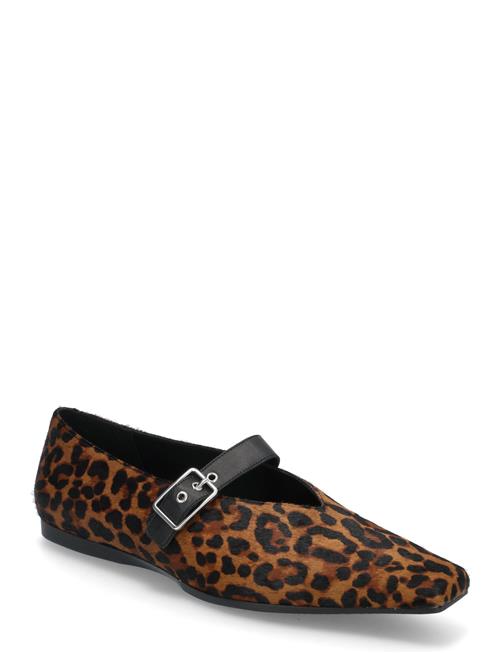 VAGABOND | Wioletta | 38