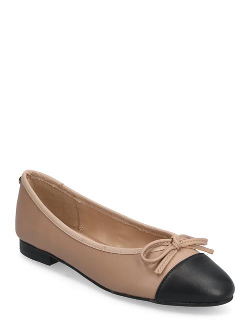 Steve Madden | Ellison | 40