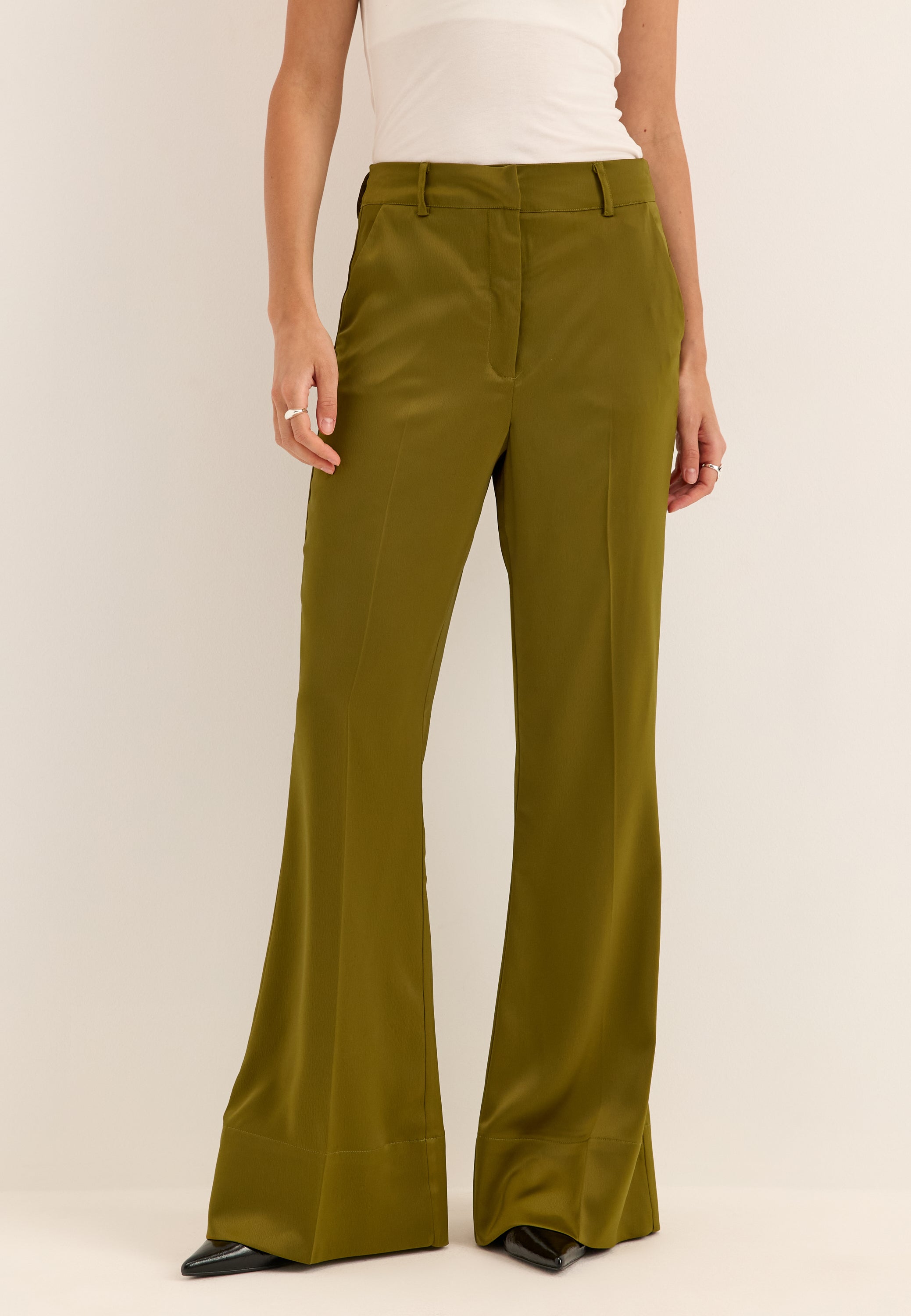 BUBBLEROOM OCCASION Flared Satin Trousers