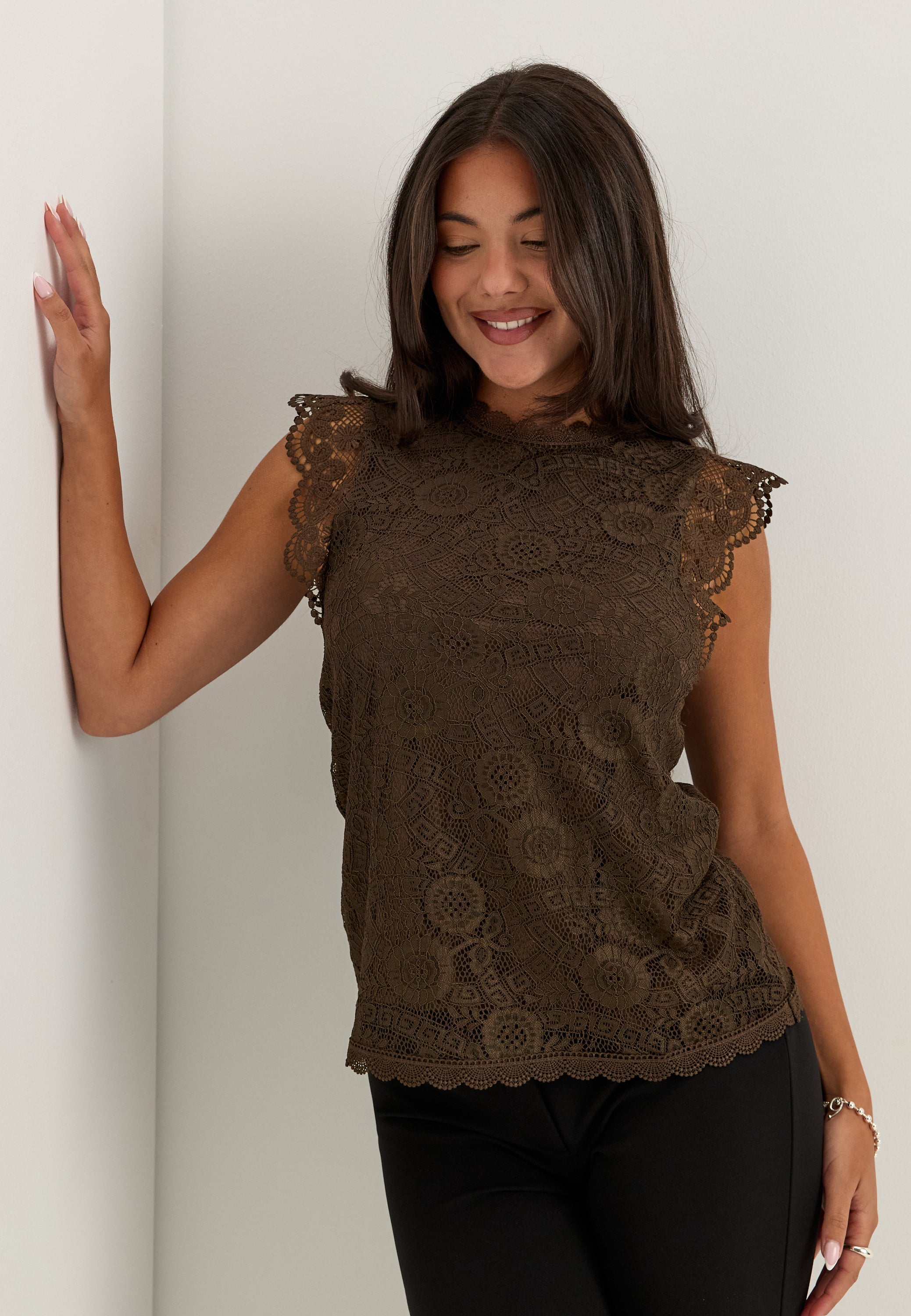 PIECES Pcolline SL Lace Top