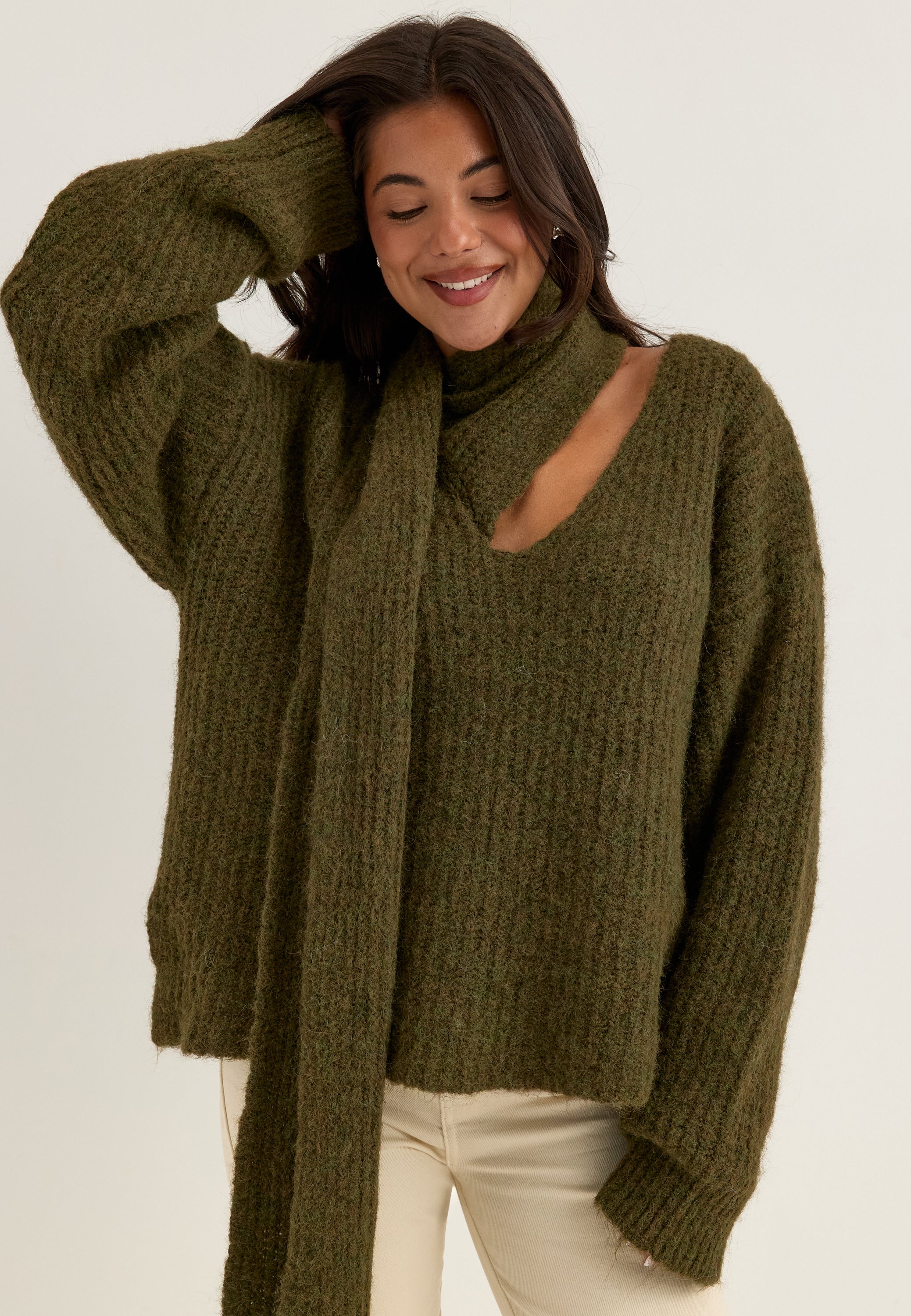 BUBBLEROOM Knitted Scarf Sweater