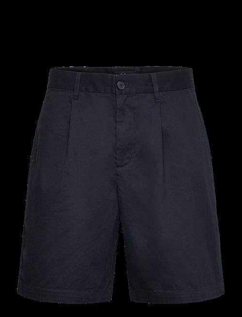 Fred Perry | Long Pleated Short | 38