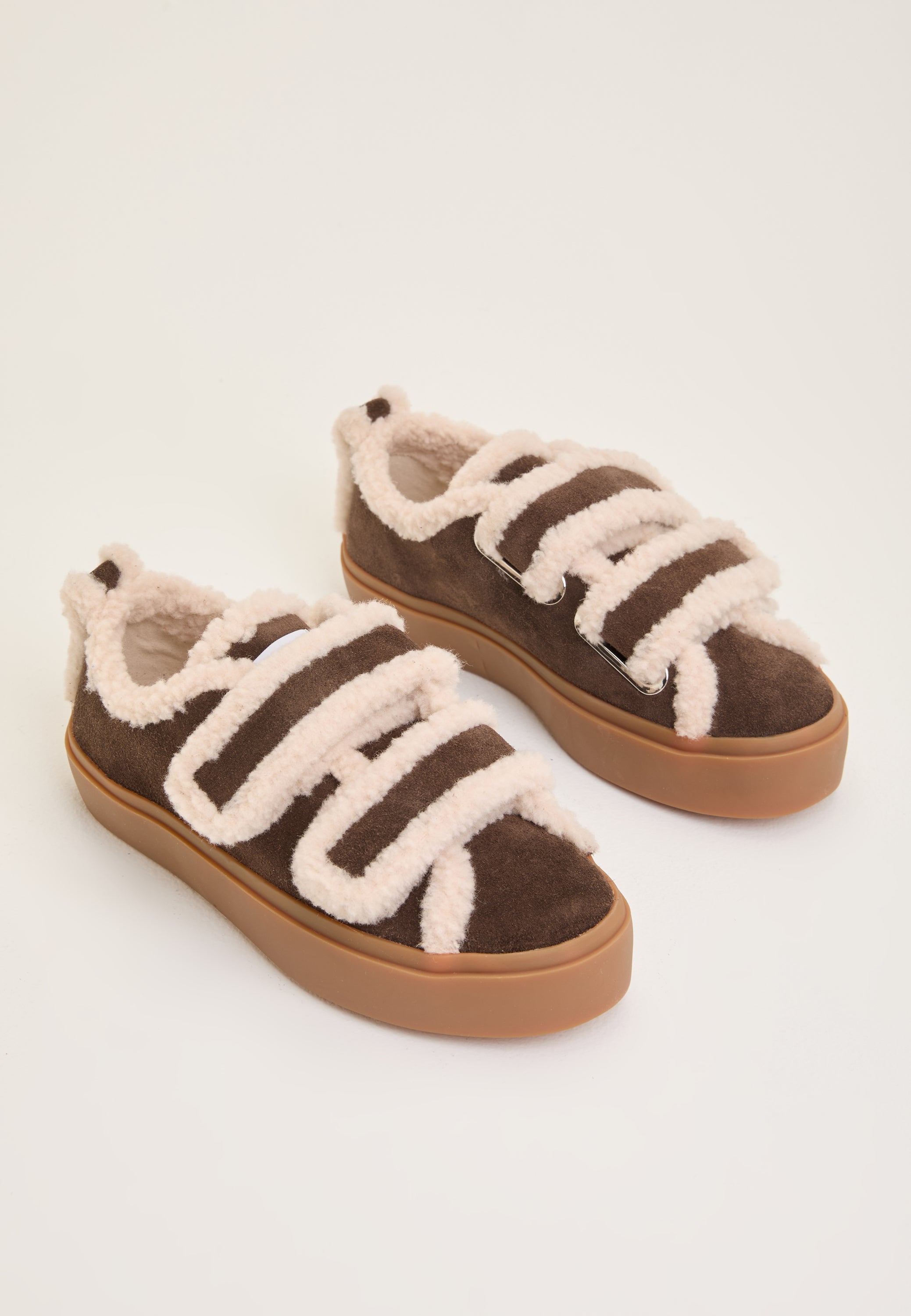 INUIKII Shearling Low Velcro Sneaker