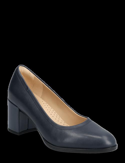 Clarks | Freva55 Court | 40