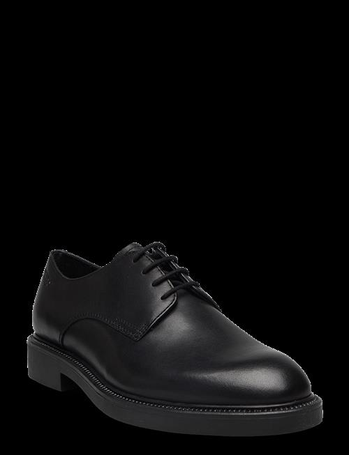 VAGABOND | Alex M | 46