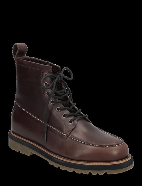 VAGABOND | Jay | 43