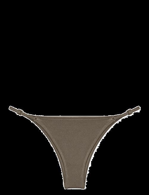 Triumph | Midnight Swim Rio | 40