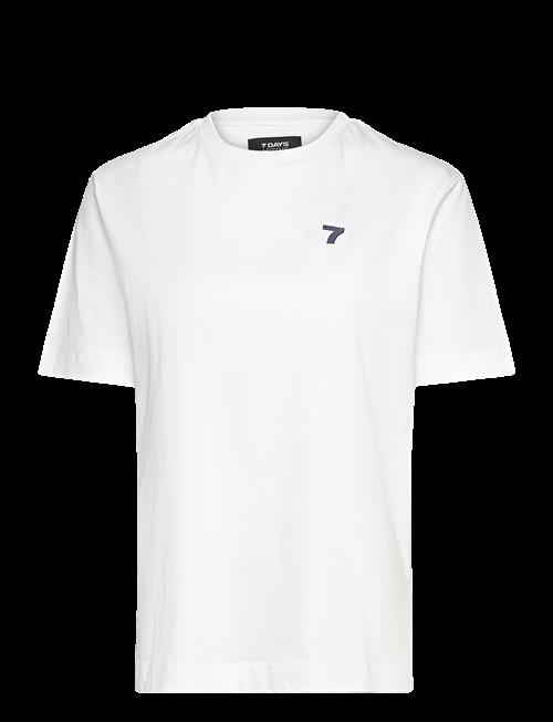 7 DAYS Active | Organic Fitted Tee | M