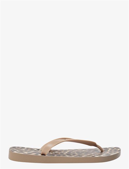 Sofie Schnoor Young | Vandasy Sandal | 36