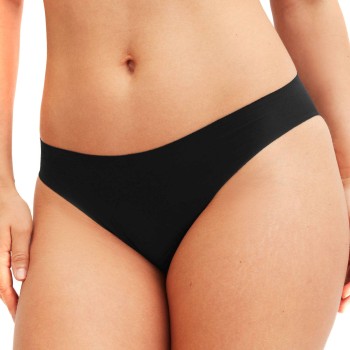 Calida Trusser Natural Skin Seamless Brazilian Brief Sort Large Dame