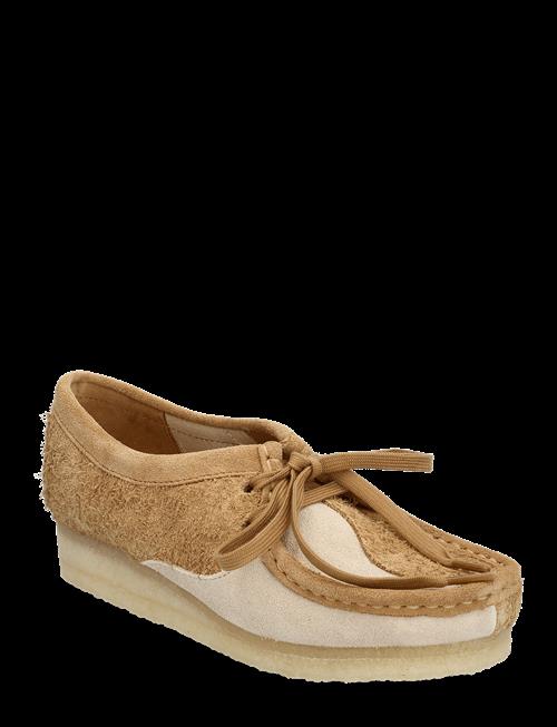 Clarks | Wallabee. D | 39