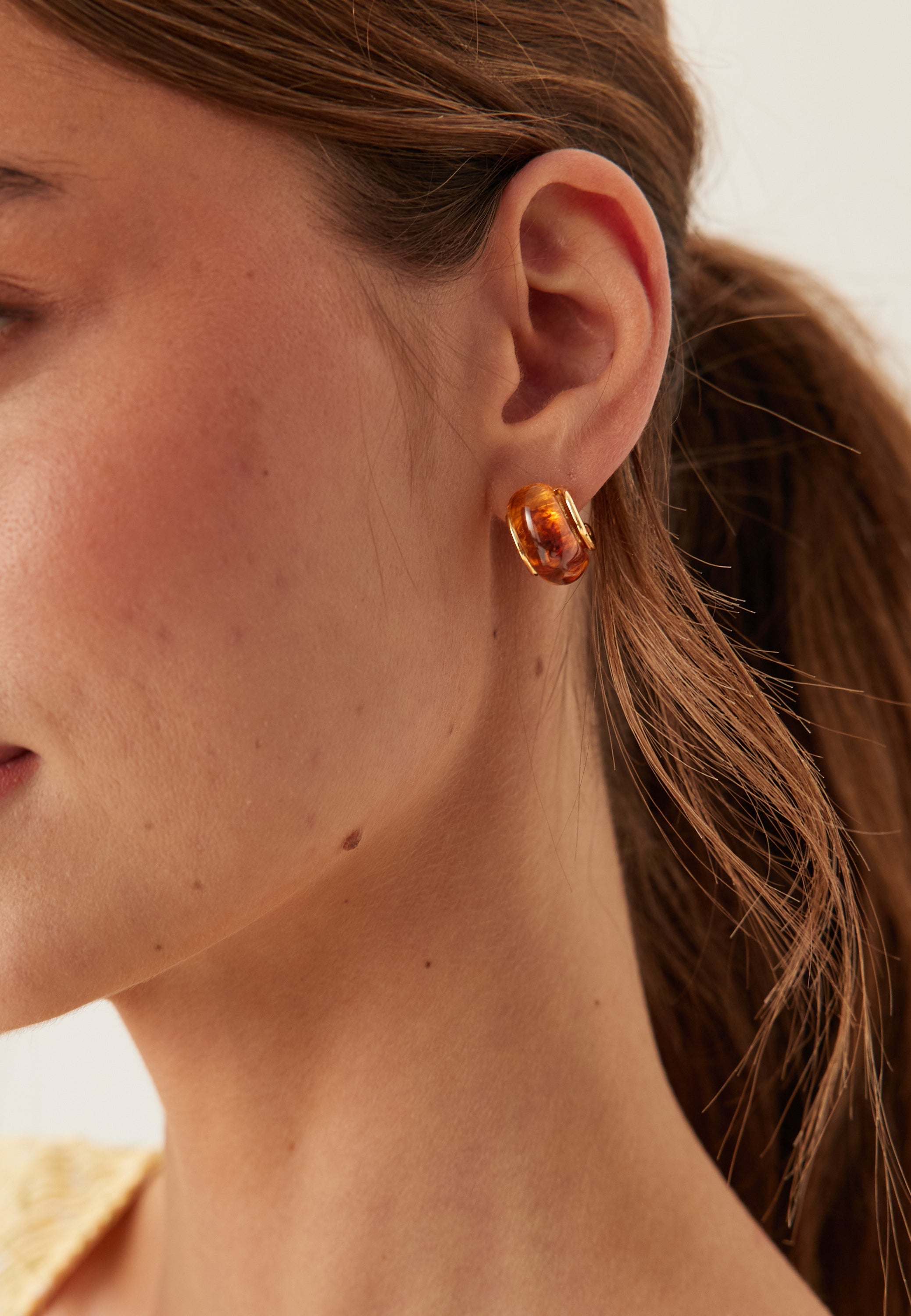 BY JOLIMA Brown Resin Hoop
