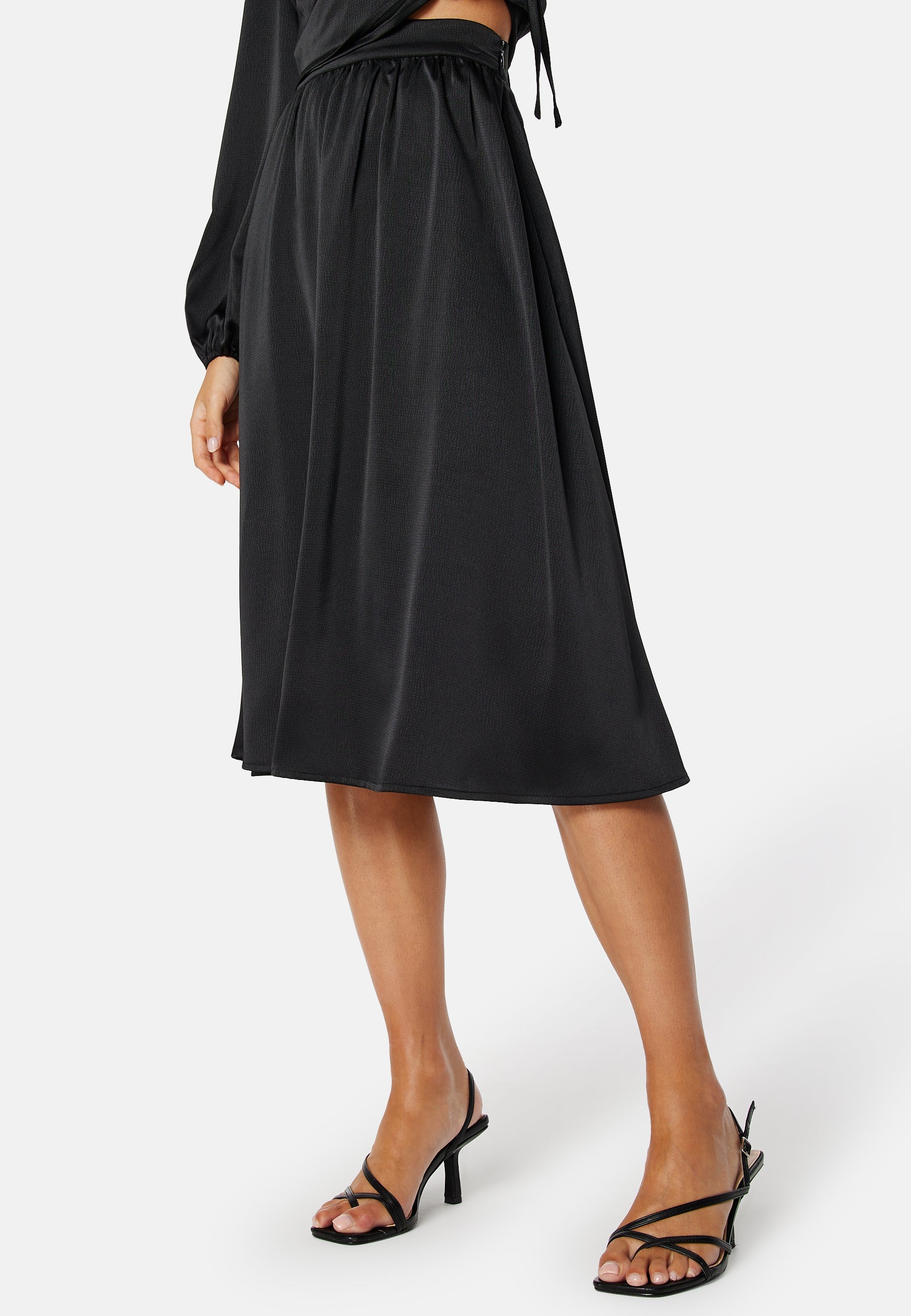 BUBBLEROOM Petrinia Skirt