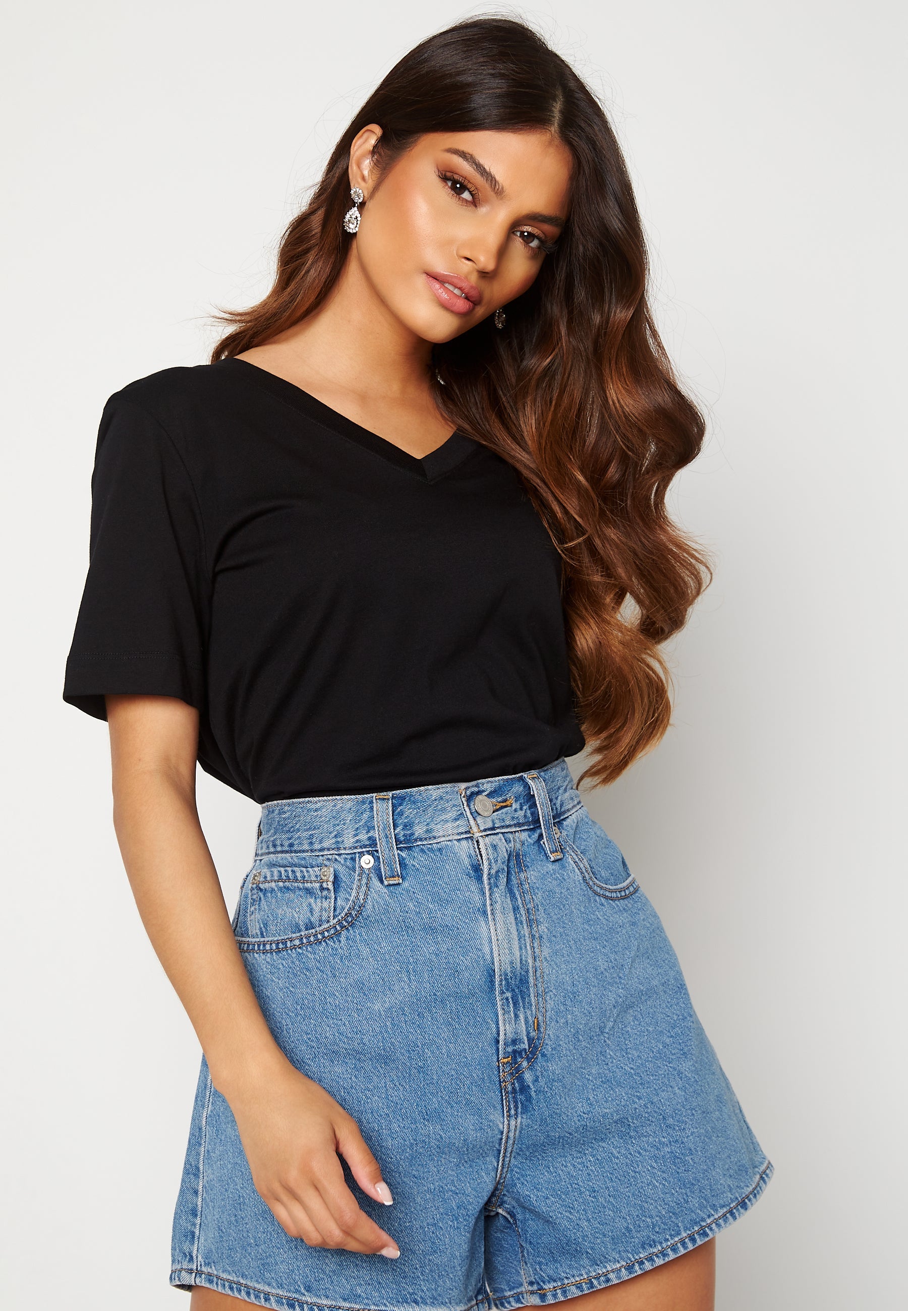 SELECTED Standard SS V-Neck Tee