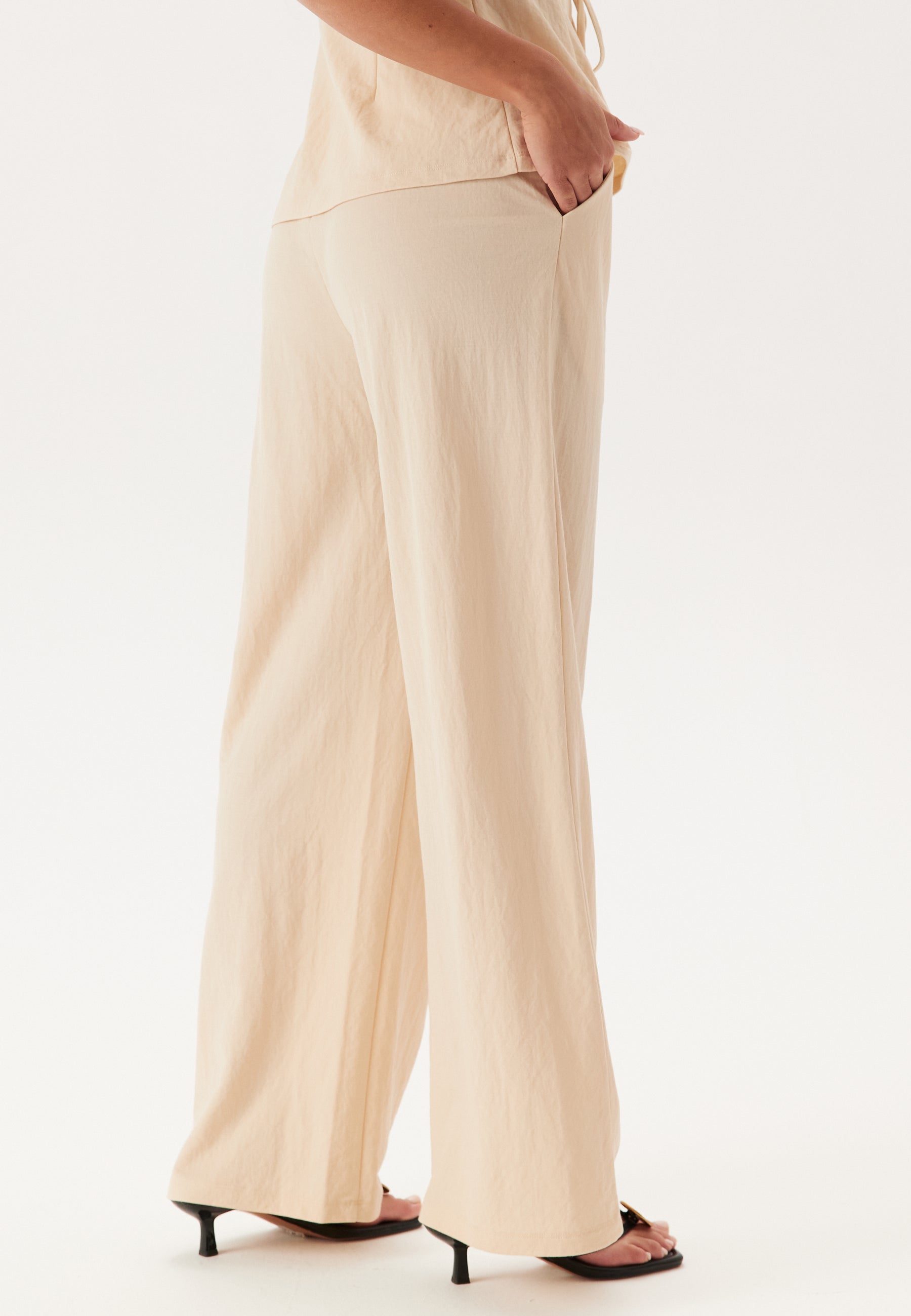 Happy Holly Soft Wide Leg Pants