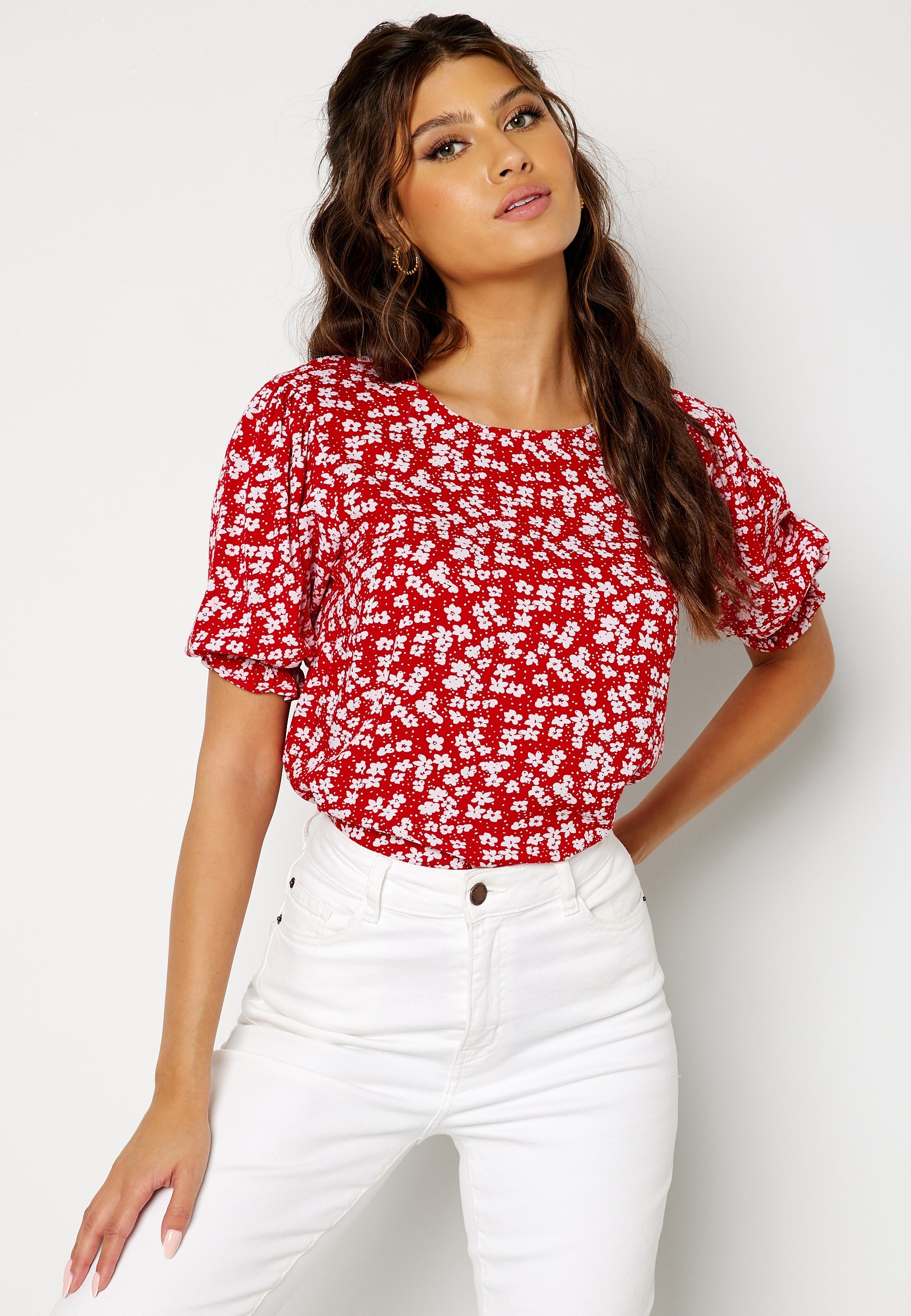 Happy Holly Tris puff blouse