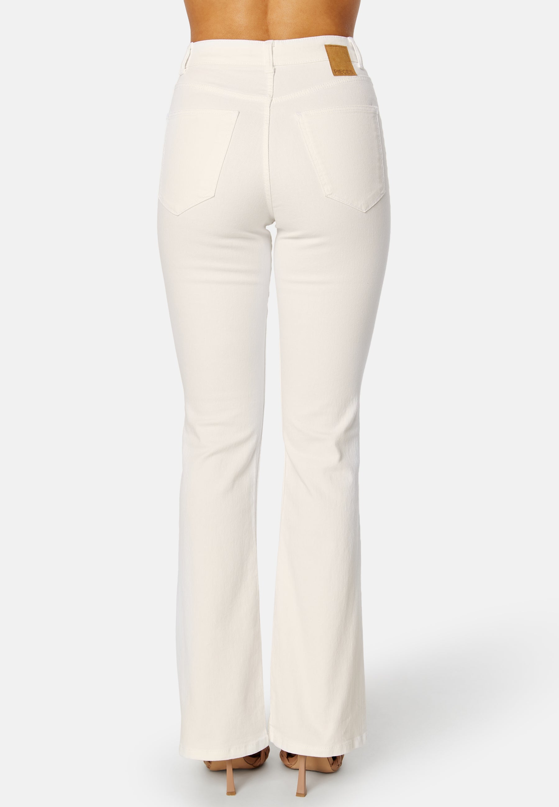 Pieces Peggy Flared HW Jeans
