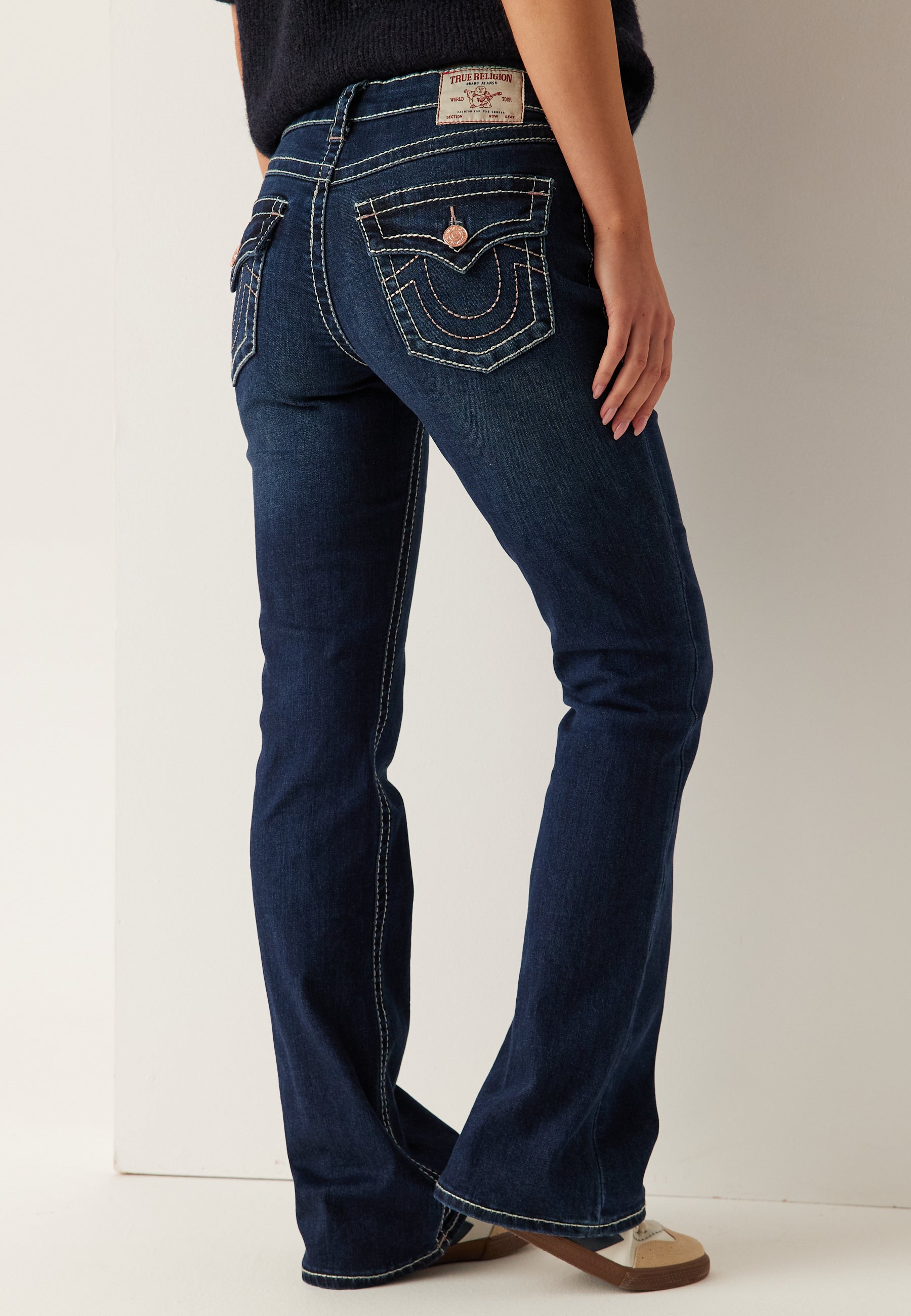 True Religion Becca Mr Bootcut Flap Big T