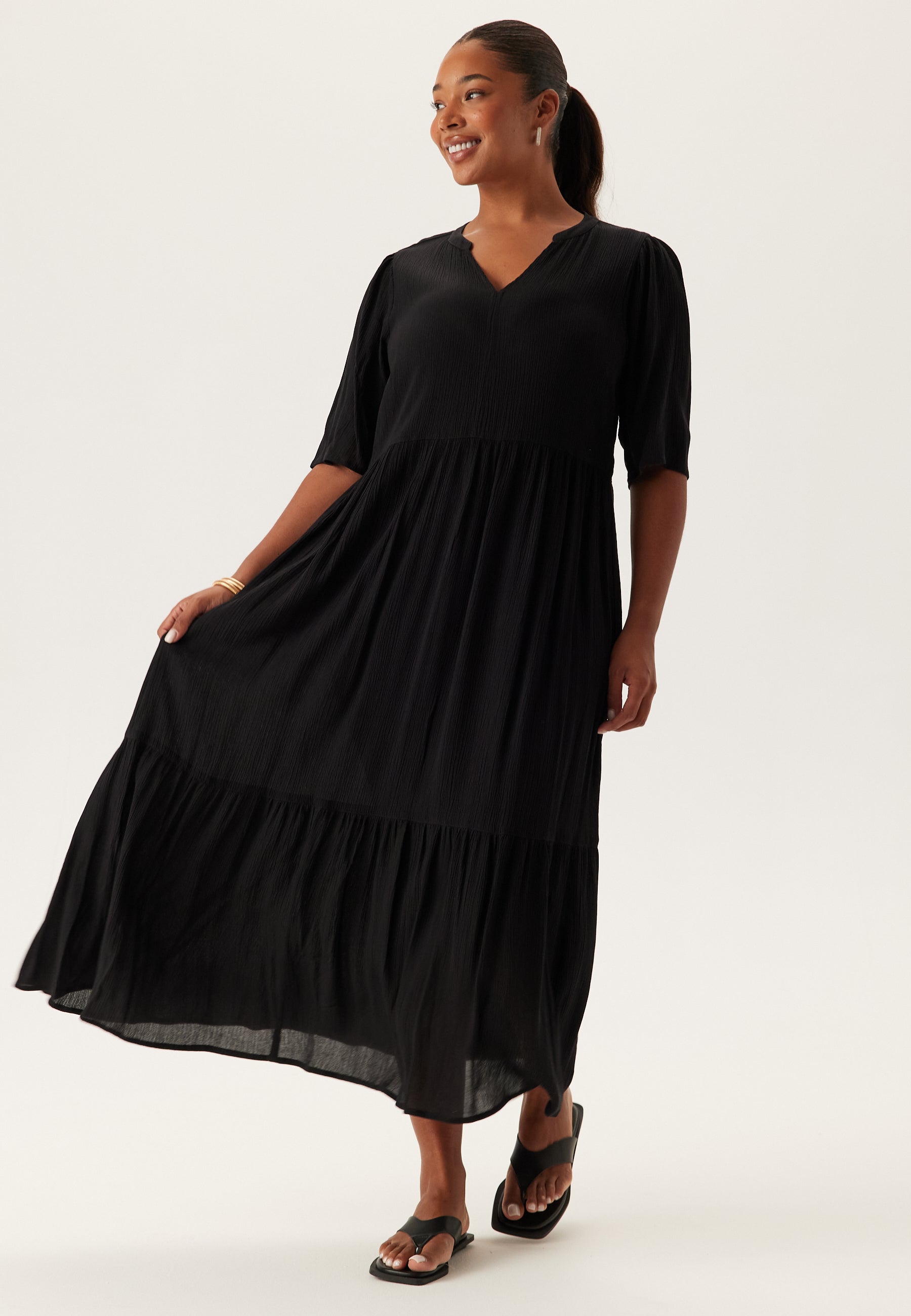 Happy Holly Puff Sleeve Viscose Dress