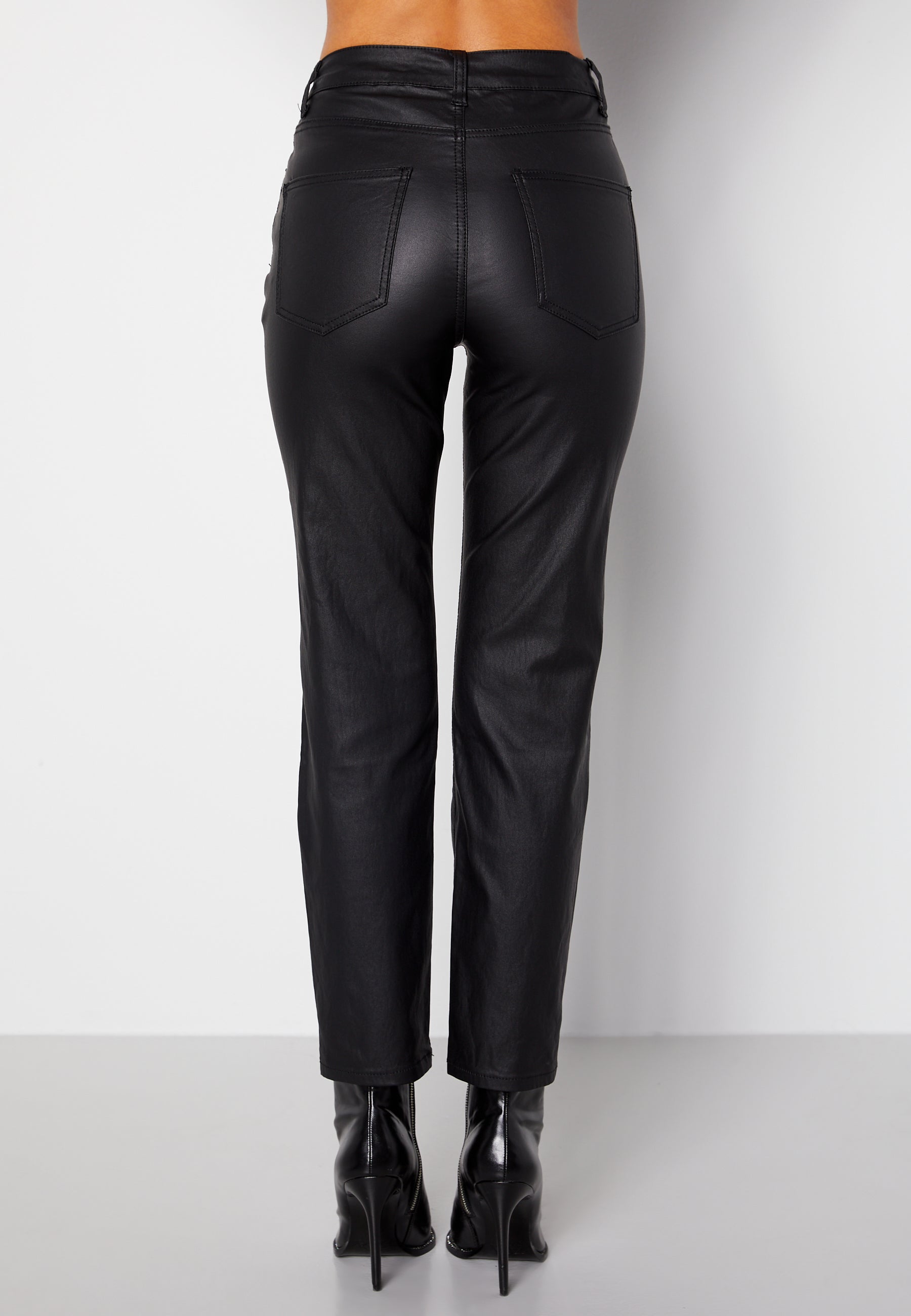 Happy Holly Maja coated pants