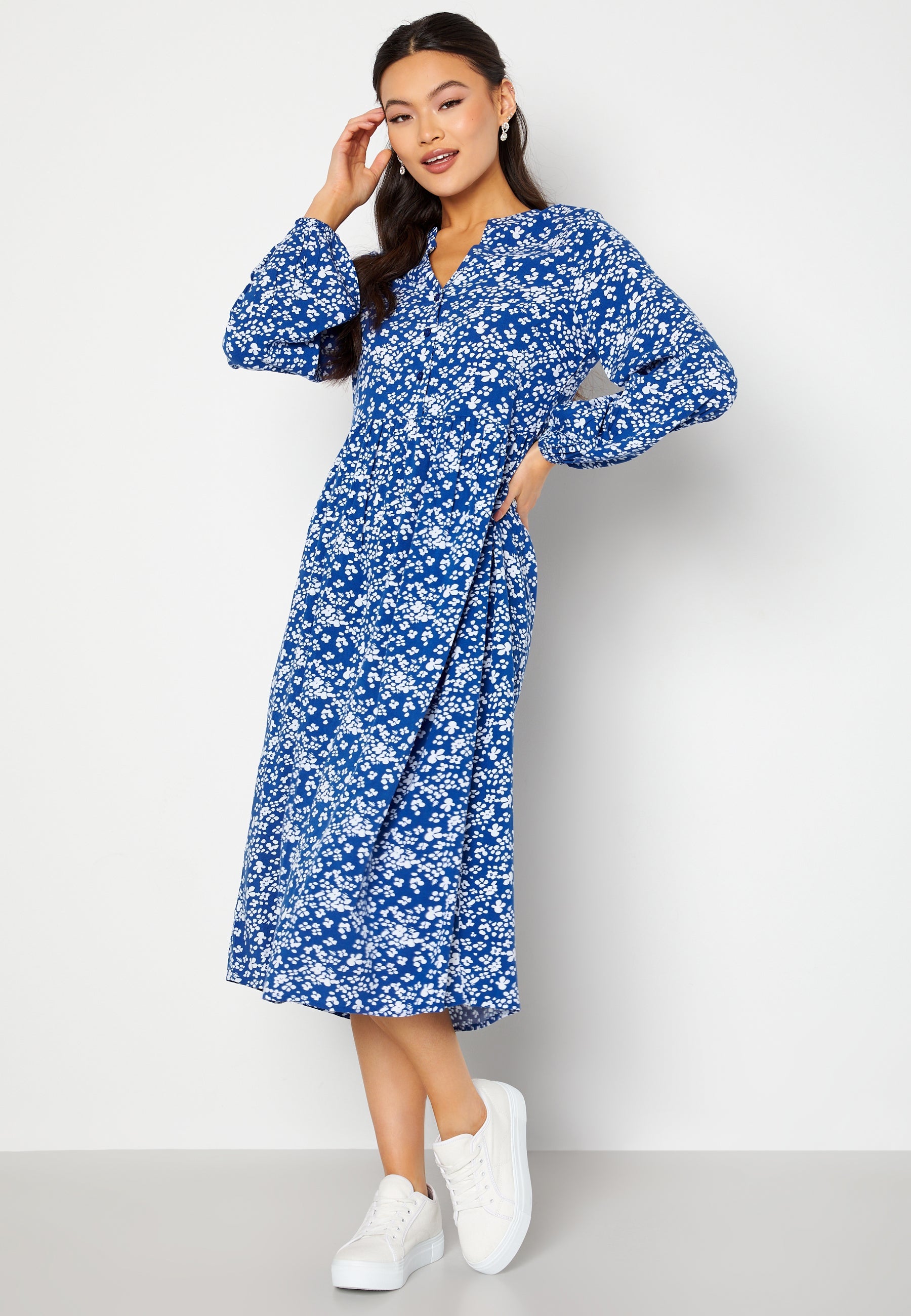 Happy Holly Sylvia dress