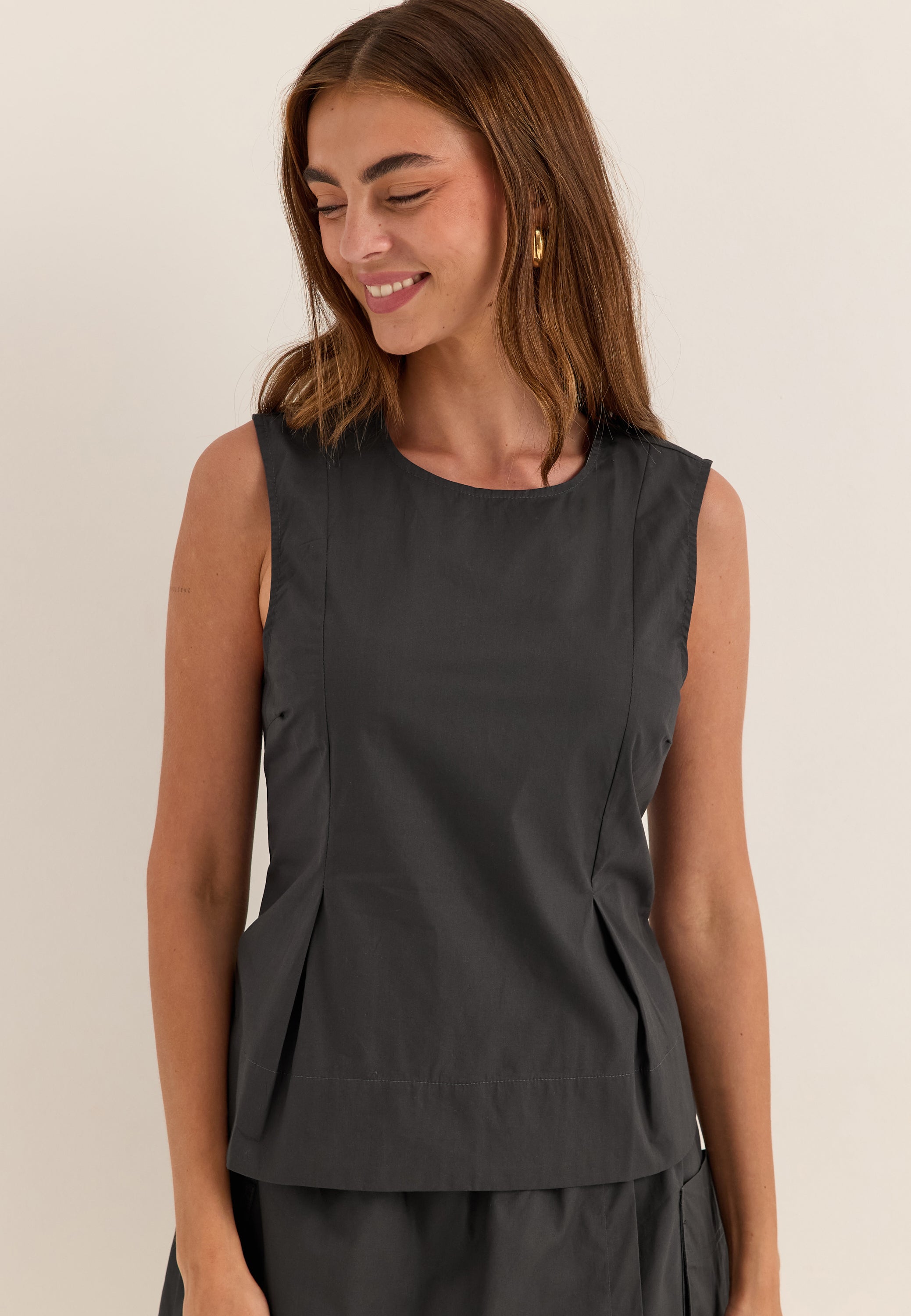 OBJECTCOLLECTORSITEM Objkaela S/L LO TOP