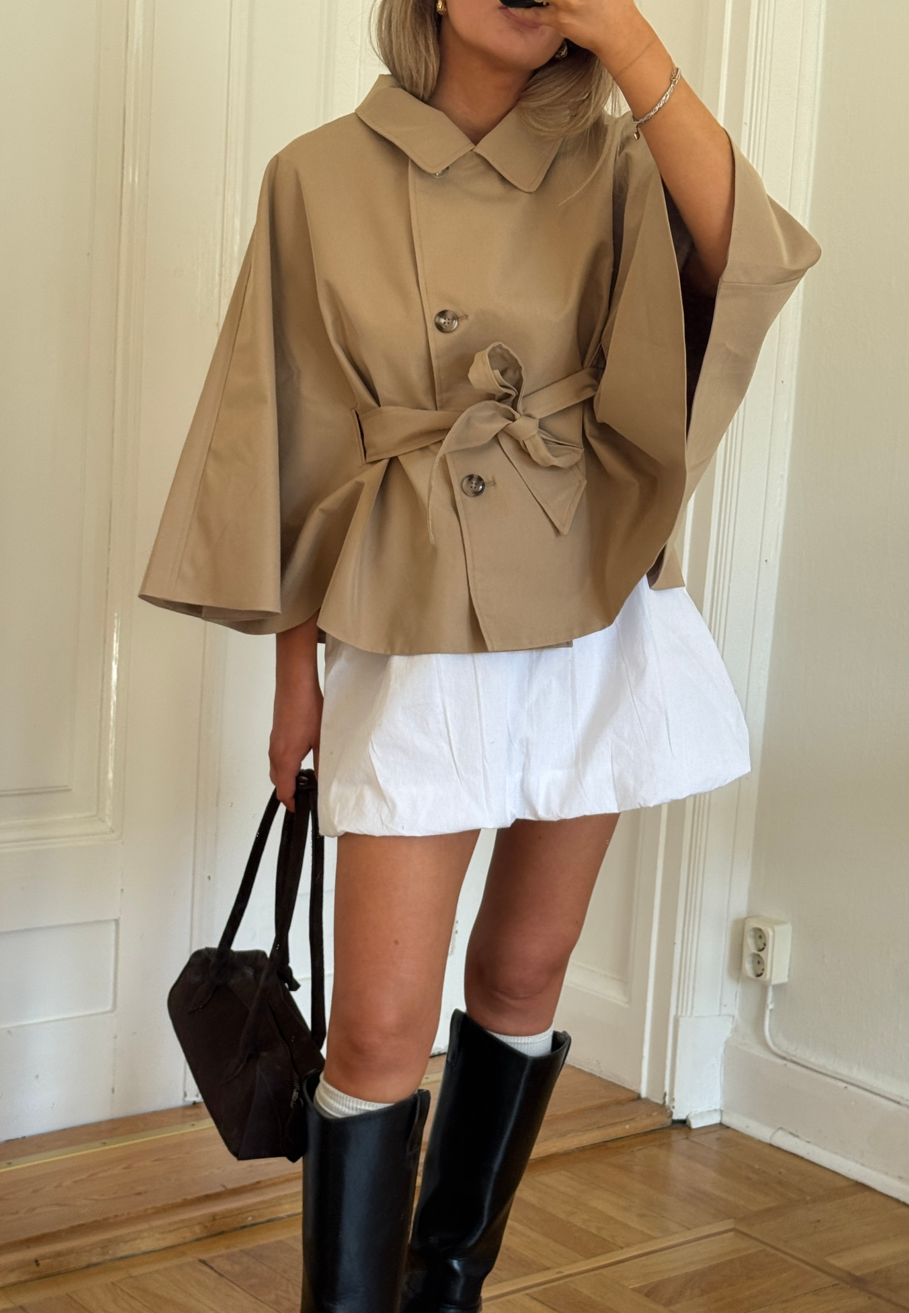 BUBBLEROOM Cape Jacket