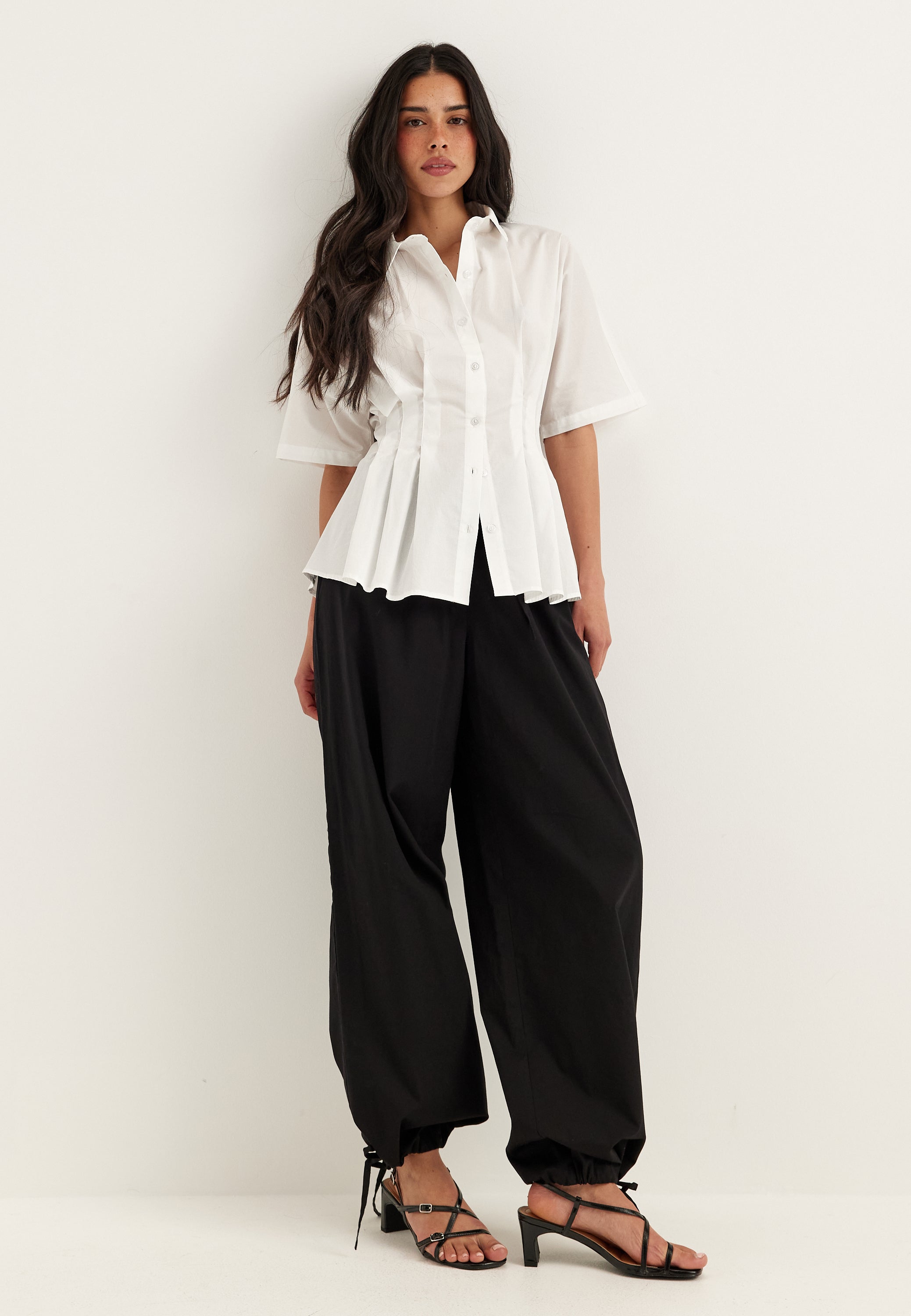 BUBBLEROOM Short Sleeve Waist Shirt