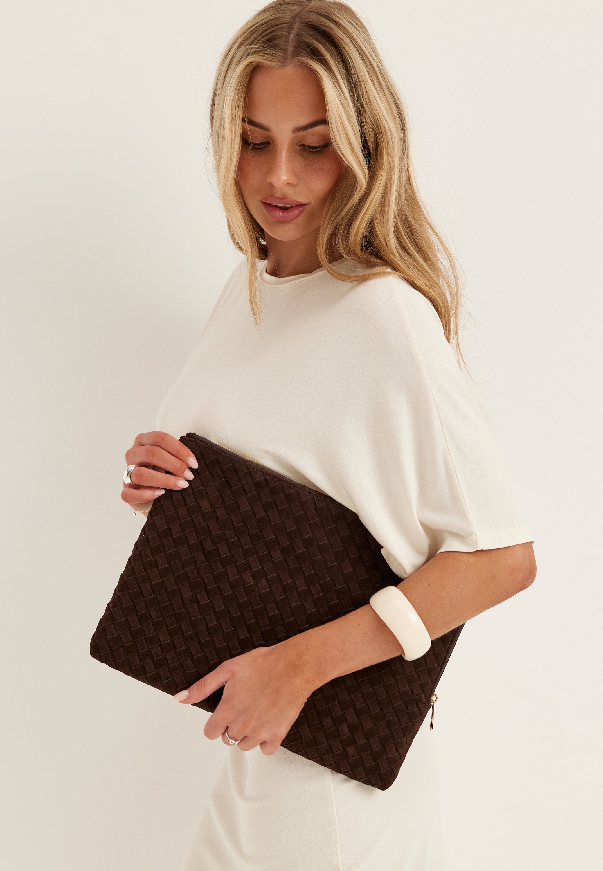 BUBBLEROOM Braided Laptop Case