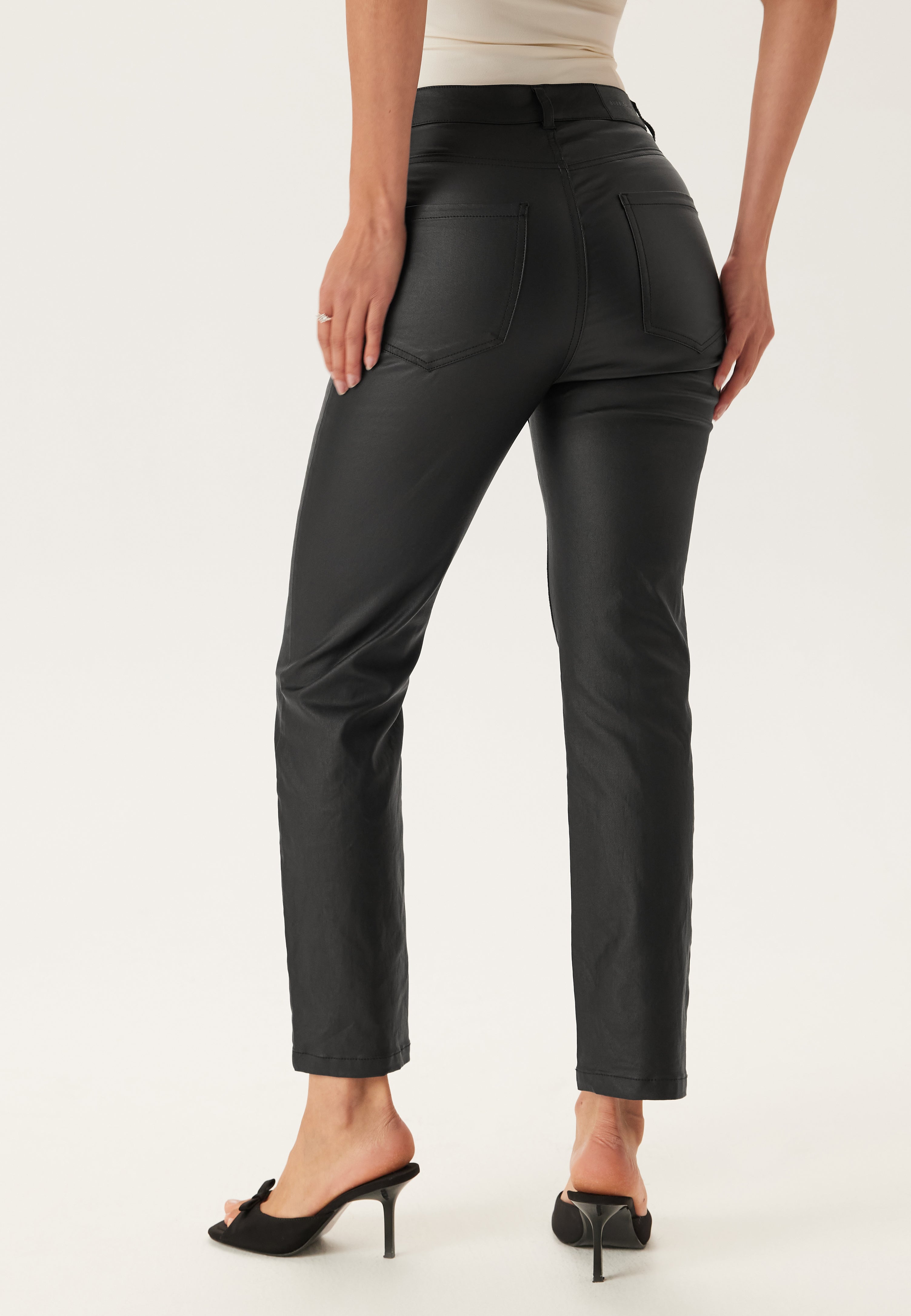 BUBBLEROOM Straight Leg Coated Jeans