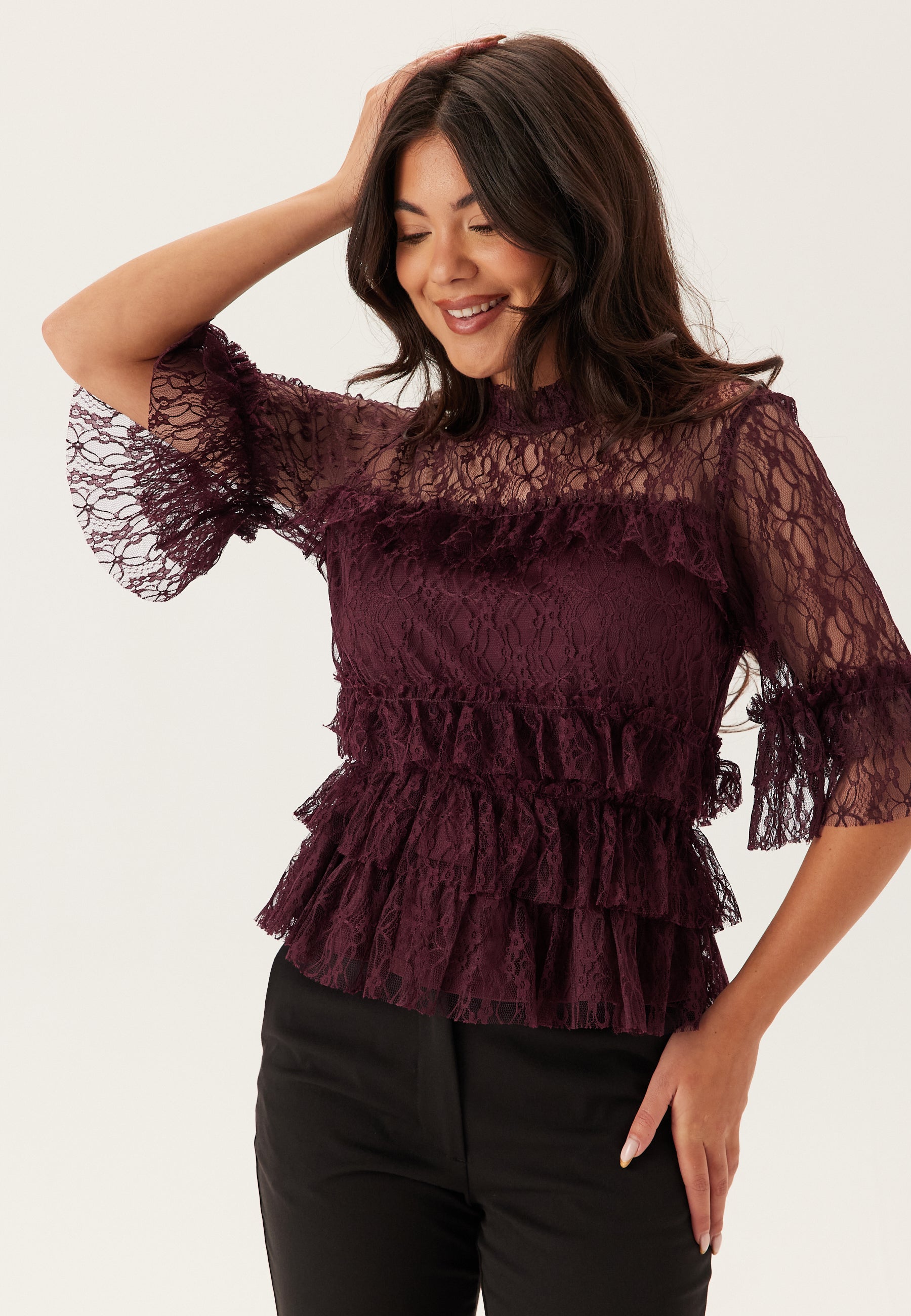 BUBBLEROOM Frill Lace Blouse