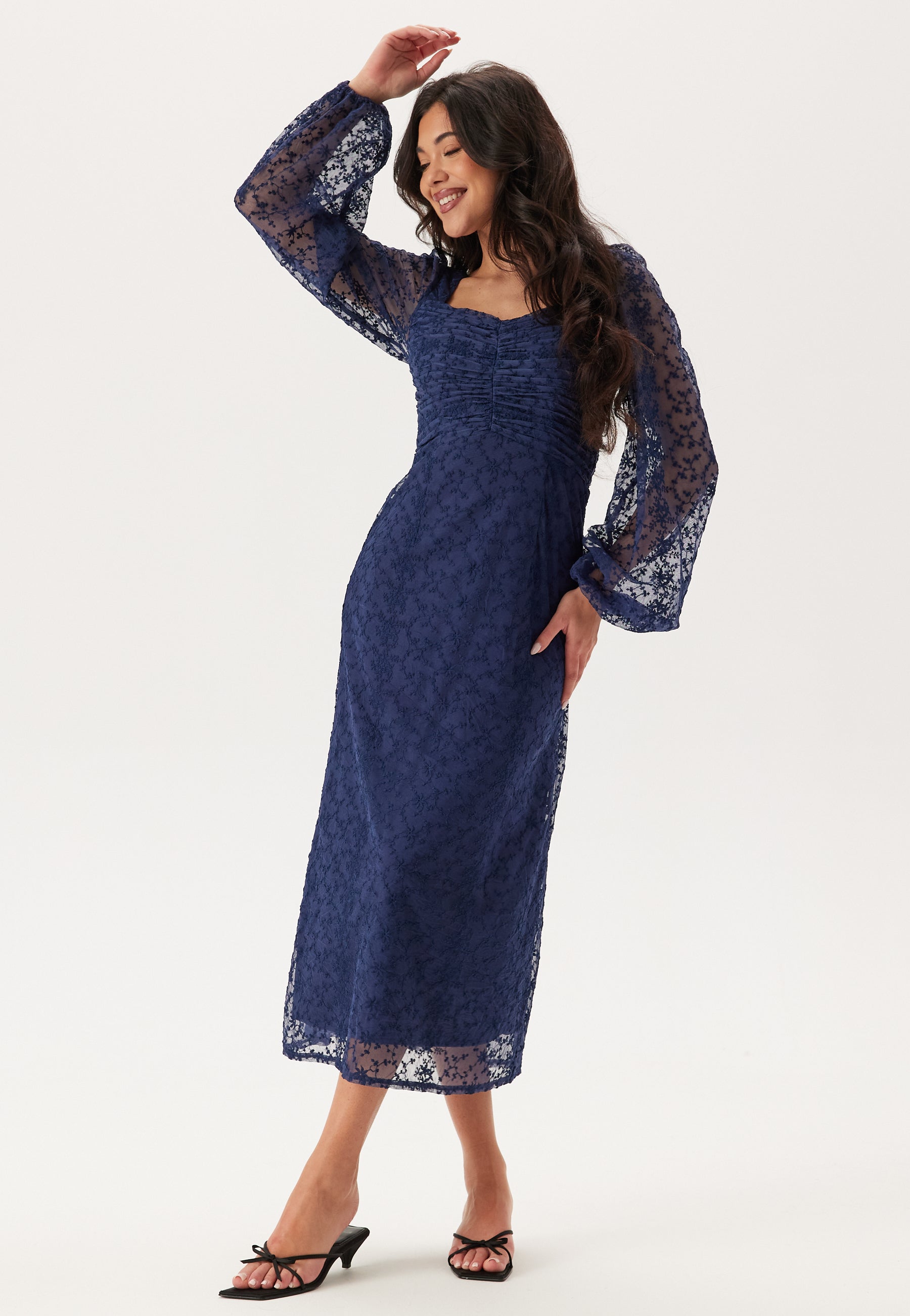 Bubbleroom Occasion Ruched L/S Midi Dress