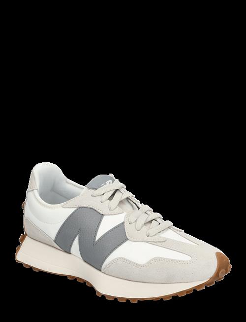New Balance | New Balance 327 | 46.5
