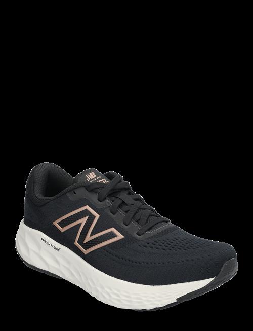 New Balance | New Balance Freshfoam Evoz V4 | 40