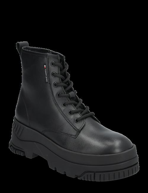 Tommy Hilfiger | Tjw Lace Up Flatform Boot | 39