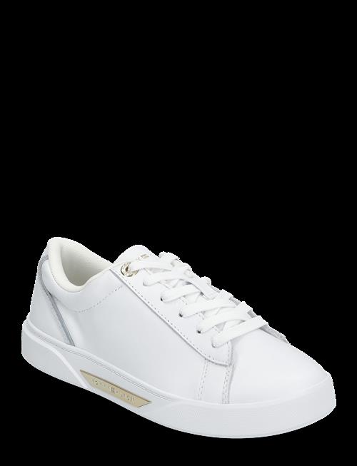 Tommy Hilfiger | Chic Court Sneaker | 37