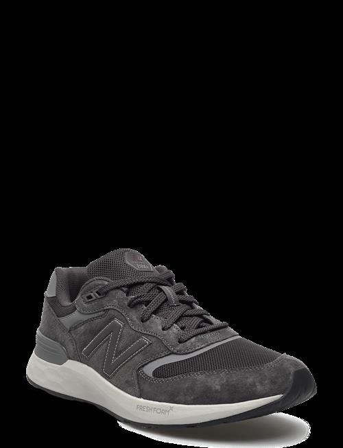 New Balance | New Balance Freshfoam Walking 880 V7 | 42