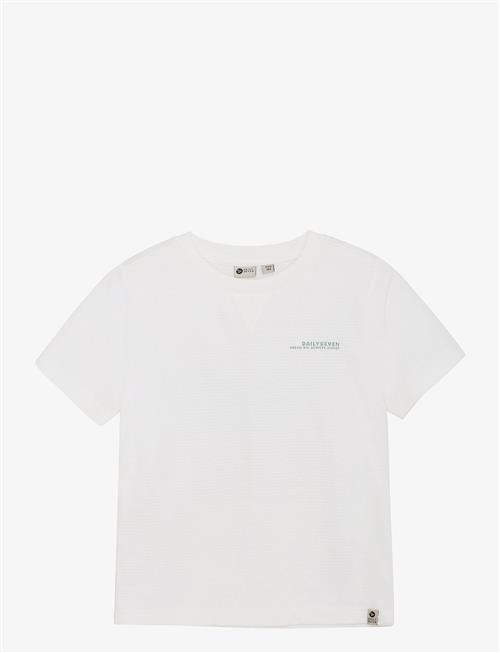 Daily 7 | T-Shirt Backprint | 104