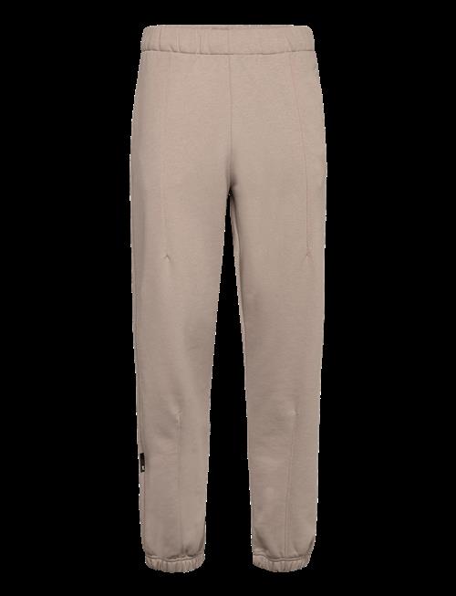 On | Club Pants | M