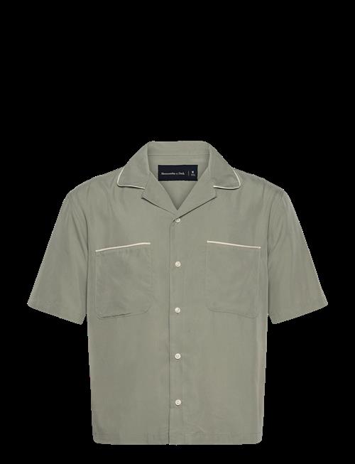 Abercrombie & Fitch | Anf Mens Wovens | L