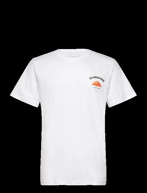 Clean Cut Copenhagen | Croissant T-Shirt | S