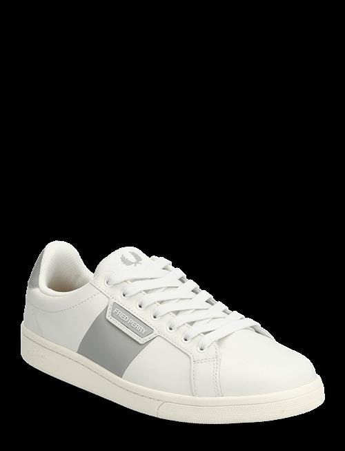 Fred Perry | B721 Leather / Branded | 40