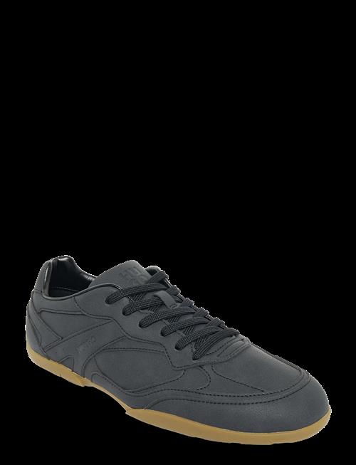 HUGO | Keeston_Nupu | 40