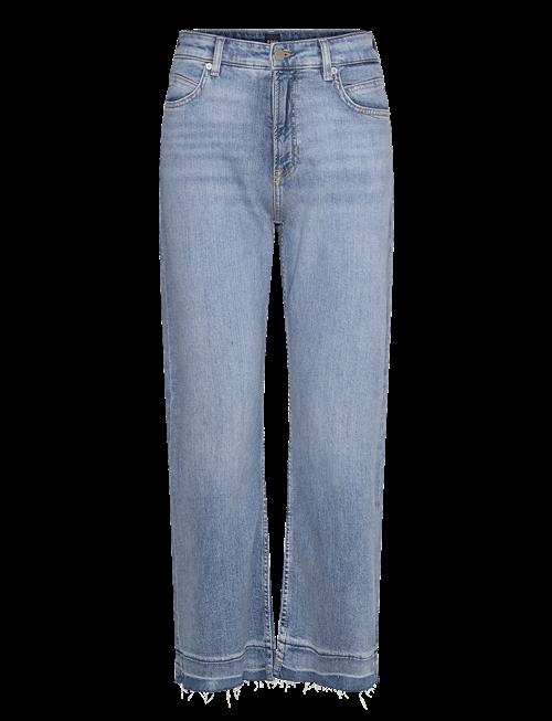 BOSS | C_Soft Kick Flare1.0 | 29 x 29