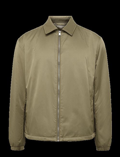 BOSS | H-Crestell | 46